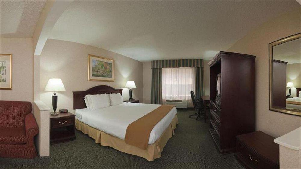 Holiday Inn Express & Suites O'Fallon-Shiloh By Ihg Exterior photo
